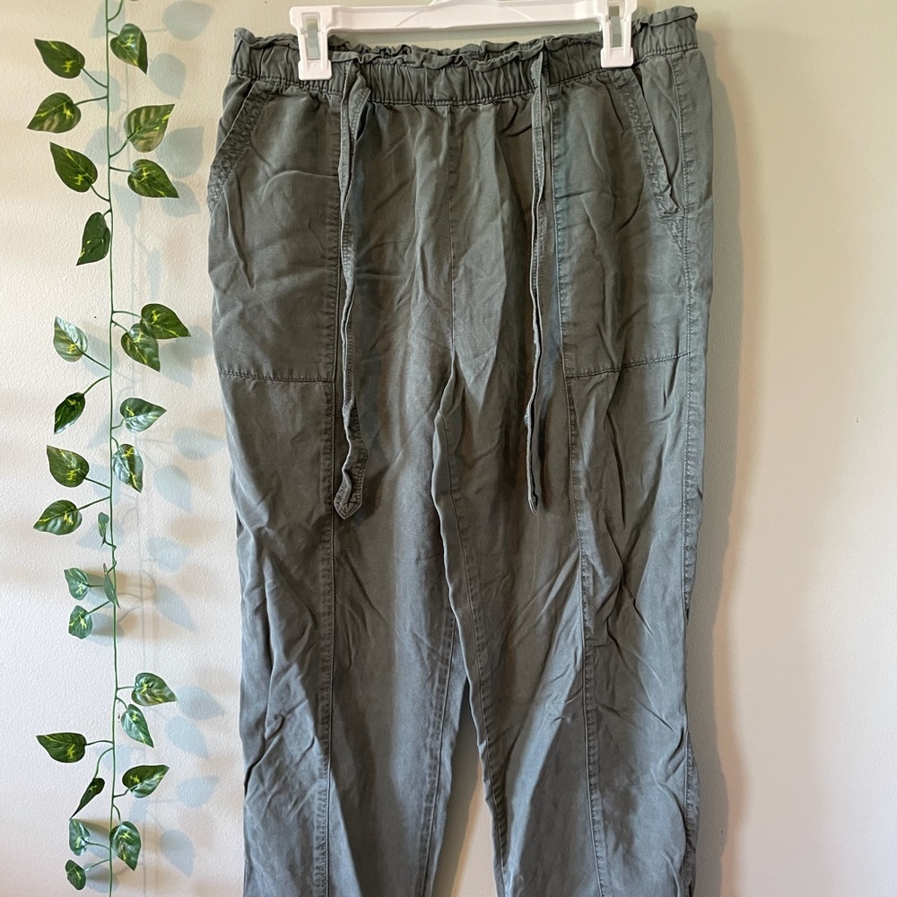 Green style cargo pants